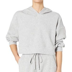 AloYoga Muse set perfect conditions